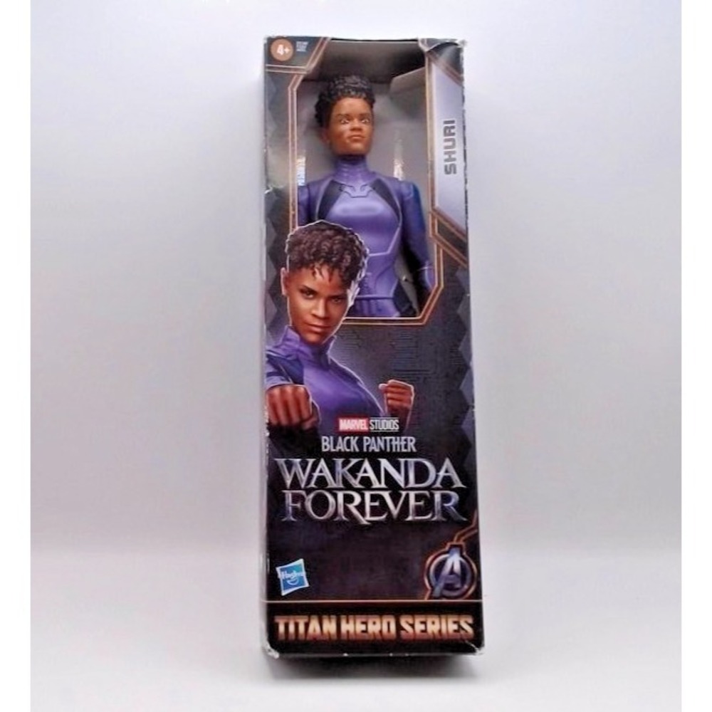 Marvel Studios' Black Panther: Wakanda Forever – Titan Hero Series Shuri